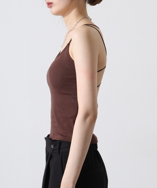 Y/lim(イリム)の「カップ付きバッククロスストラップキャミソール(キャミソール・レディース・ブラック/オフホワイト/グレー/ブラウン/ブラック系・FREE)」の20枚目の写真