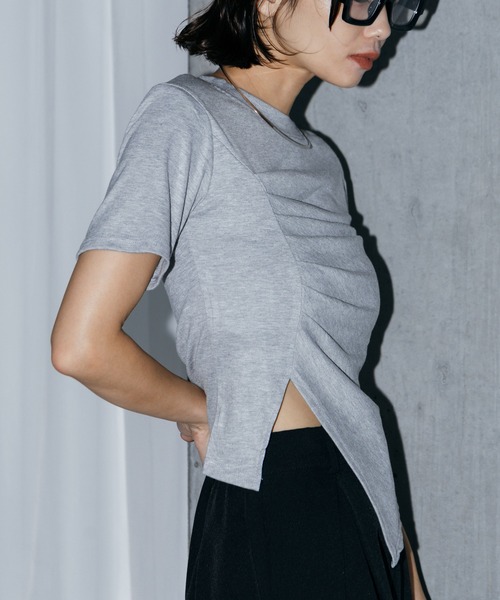 LIENCOEUR（リアンクール）の「アシンメトリーギャザーTシャツ（Tシャツ/カットソー・レディース・ホワイト/ブラック/グレー・FREE）」の11枚目の写真