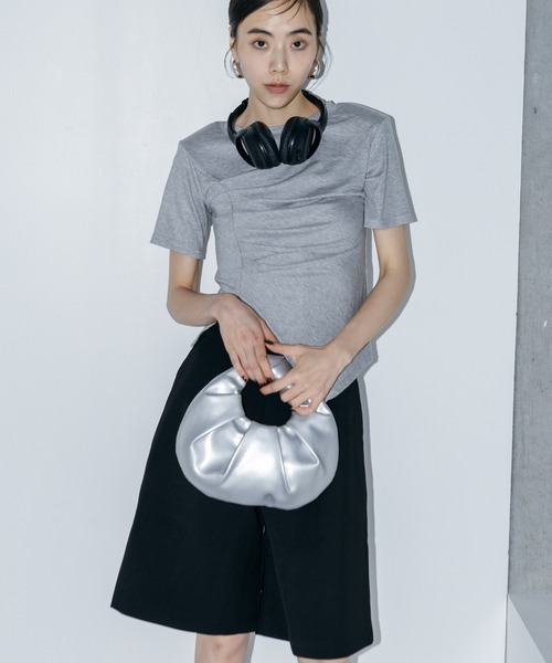 LIENCOEUR（リアンクール）の「アシンメトリーギャザーTシャツ（Tシャツ/カットソー・レディース・ホワイト/ブラック/グレー・FREE）」の21枚目の写真