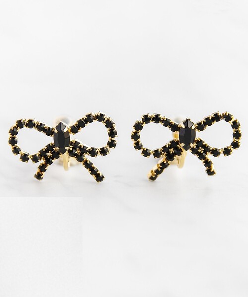 TOCCA(トッカ)の「GLITTER RIBBON EARRINGS イヤリング(イヤリング・レディース・ゴールド系/ブラック系/ホワイト系・F)」の2枚目の写真