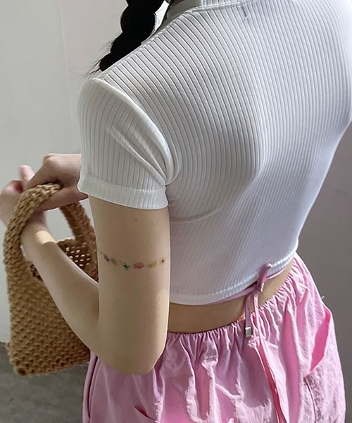 leune(ルネ)の「チェリープリントリブクロップドT(Tシャツ/カットソー・レディース・ホワイト・FREE)」の10枚目の写真