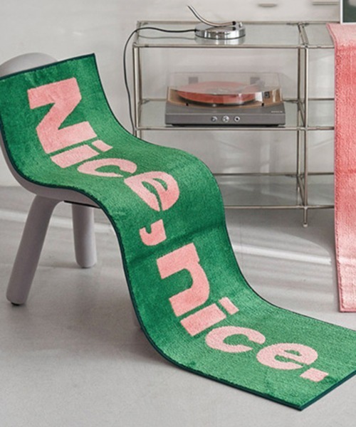 Ein（アイン）の「Ein/【2サイズ展開】"Nice nice"スクエア ラグ マット（ラグ/マット・レディース・グリーン系その他/ピンク系その他・MEDIUM/LARGE）」の4枚目の写真