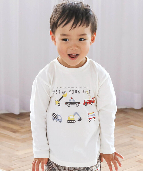 SLAP SLIP(スラップスリップ)の「【スララク/防汚加工】いろいろデザイン長袖Tシャツ(80~130cm)(Tシャツ/カットソー・キッズ・パープル/イエロー/グリーン系その他/ホワイト/レッド/ピンク/グリーン/ホワイト系その他/パープル系その他/レッド系その他/オフホワイト/ブルー/ブラック系その他/ホワイト系その他2/ブラック/ピンク系その他・130cm/80cm/90cm/110cm/100cm/120cm)」の4枚目の写真