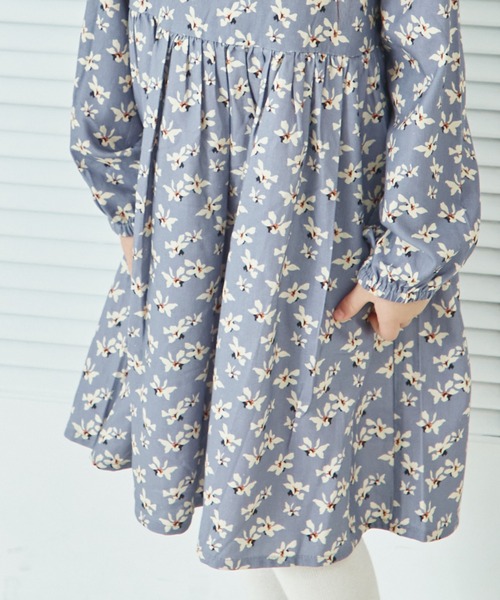 pairmanon（ペアマノン）の「総柄 長袖 リラックス ワンピース（ワンピース・キッズ・アイボリー/グレー系その他/ブラウン系その他/ブラック系その他/ブルー/ピンク/レッド系その他/パープル系その他/ドット/ラベンダー・100/110/120/130/140/150/90）」の20枚目の写真