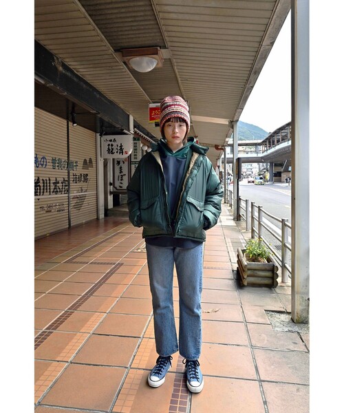 BEAMS BOY(ビームスボーイ)の「スタンドカラー ダウンジャケット(ダウンジャケット/コート・レディース・グリーン/ネイビー・ONE SIZE)」の4枚目の写真