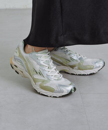 MIZUNO WAVE RIDER スニーカー