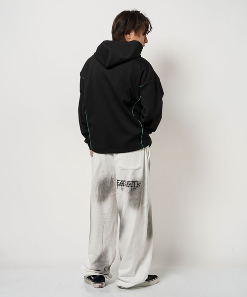 1111clothing(ワンフォークロージング)の「パイピング メタルプリント パーカー / Piping Metal Printed Hoodie(パーカー・メンズ・ブラック/オフホワイト・M/L)」の21枚目の写真