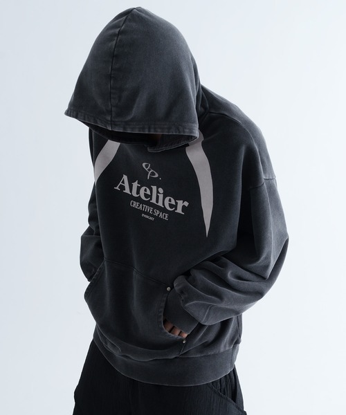 epnok（エプノック）の「【EPNK】Rivet pigment hoodie / リベットピグメントフーディー（パーカー・メンズ・ブラック/ネイビー・SMALL/MEDIUM/LARGE）」の3枚目の写真