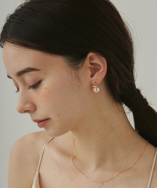 セール】【 金属アレルギー対応 】 リボンパールピアス