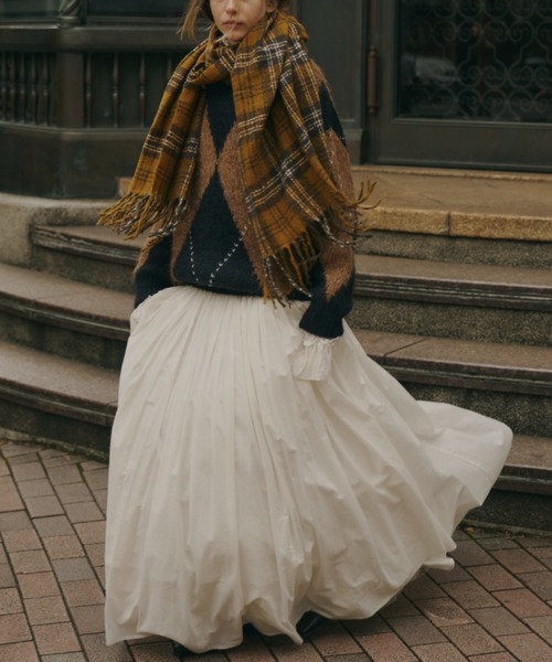 Libra Cue（リブラ キュー）の「タータンチェックストール（マフラー・レディース・レッド/ブラウン/ブルー・FREE）」の5枚目の写真