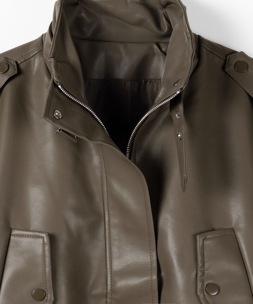 me+em select（ミームセレクト）の「【 ２WAY  】スタンドカラーベルテッドフェイクレザーショートブルゾン ／ stand collar belted fake leather short blouson（ブルゾン・レディース・ブラウン/ブラック・FREE）」の5枚目の写真