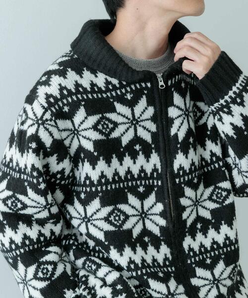 ITEMS URBANRESEARCH（アイテムズ アーバンリサーチ）の「カウチン ジップアップ ニットジャケット（ニット/セーター・メンズ・ブラック/ホワイト・LARGE/MEDIUM）」の16枚目の写真