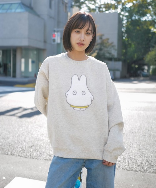 Miffy( ミッフィー)の「【miffy/ミッフィー】Dick Bruna ディック・ブルーナ オリジナルデザイン 裏起毛クルーネックスウェット(スウェット・メンズ・ブラック系その他2/ピンク系その他/ホワイト系その他/ベージュ系その他2・X-LARGE/LARGE/MEDIUM)」の20枚目の写真