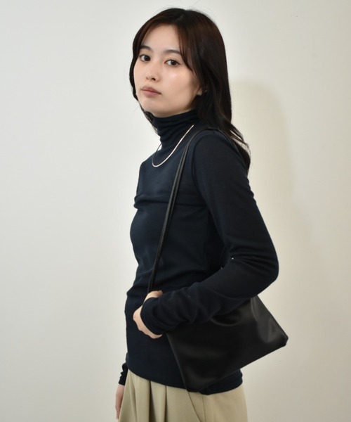 kiehtova（キエトヴァ）の「【kiehtova】/SHEER LONG TURTLE TOPS/シアー ロング タートル トップス（Tシャツ/カットソー・レディース・ブラック/ネイビー・FREE）」の7枚目の写真