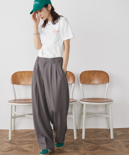 Auntie Rosa Holiday（アンティローザホリデー）の「サガラ刺繍ロゴTEE（Tシャツ/カットソー・レディース・チャコールグレー/アイボリー/ピンク・FREE）」の14枚目の写真