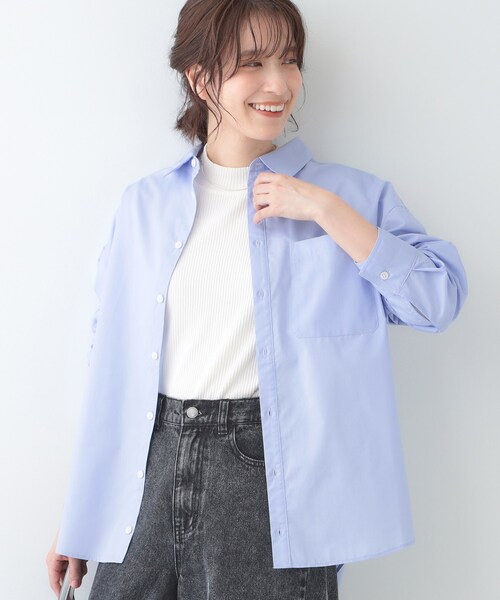 SHOO・LA・RUE（シューラルー）の「【洗える/S-LL】シーズン問わず合わせやすい ベーシックカラーシャツ（シャツ/ブラウス・レディース・ブルー系2/サックスブルー/ホワイト・01/02/03/04）」の2枚目の写真
