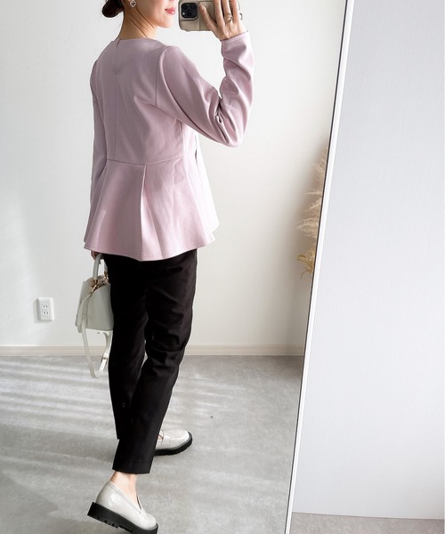 &. NOSTALGIA（アンドドットノスタルジア）の「【ZOZO限定】ポンチペプラムトップス（Tシャツ/カットソー・レディース・ピンク/グレー/ブラック・M）」の12枚目の写真