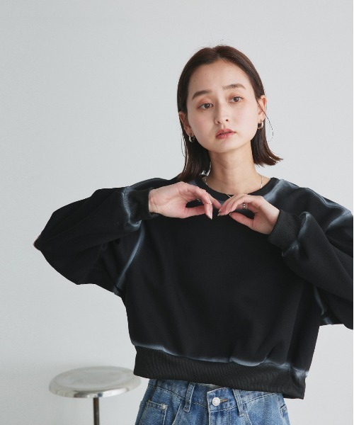 ad thie(アドティエ)の「スプレーデザイン スウェット プルオーバー(Tシャツ/カットソー・レディース・ブラック/ブラウン/ベージュ・FREE)」の9枚目の写真