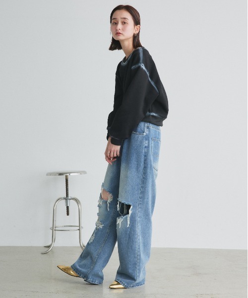 ad thie(アドティエ)の「スプレーデザイン スウェット プルオーバー(Tシャツ/カットソー・レディース・ブラック/ブラウン/ベージュ・FREE)」の10枚目の写真