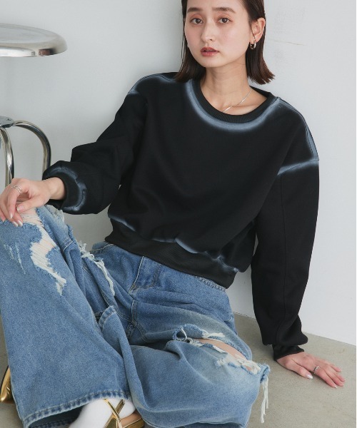 ad thie(アドティエ)の「スプレーデザイン スウェット プルオーバー(Tシャツ/カットソー・レディース・ブラック/ブラウン/ベージュ・FREE)」の11枚目の写真