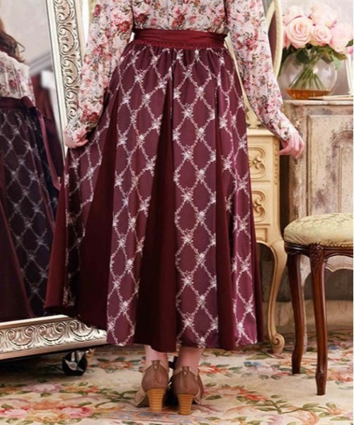 axes femme（アクシーズファム）の「薔薇柄ベルベットライクスカート（スカート・レディース・ワイン/ブラック/ベージュ・FREE）」の5枚目の写真