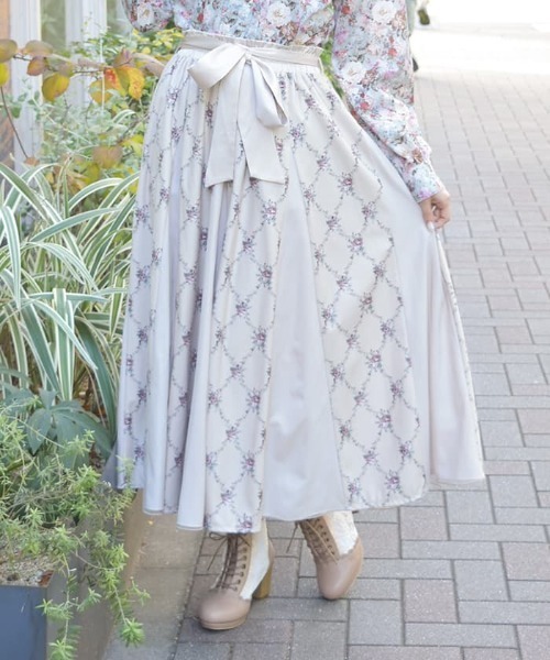 axes femme（アクシーズファム）の「薔薇柄ベルベットライクスカート（スカート・レディース・ワイン/ブラック/ベージュ・FREE）」の10枚目の写真