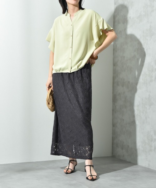 INTERPLANET（インタープラネット）の「【接触冷感・UV】ポーラキーネックゴールド釦ワイドスリーブブラウス（シャツ/ブラウス・レディース・ブラック/ブルー/オフホワイト/イエロー・FREE）」の7枚目の写真