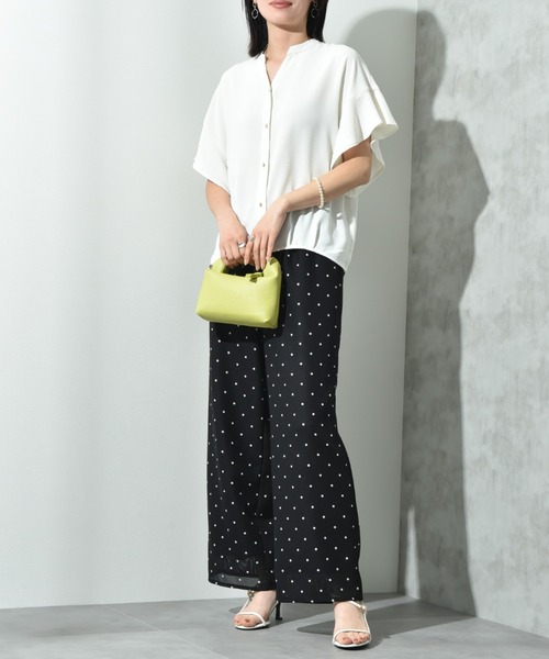 INTERPLANET（インタープラネット）の「【接触冷感・UV】ポーラキーネックゴールド釦ワイドスリーブブラウス（シャツ/ブラウス・レディース・ブラック/ブルー/オフホワイト/イエロー・FREE）」の11枚目の写真