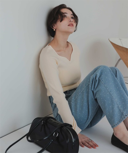 titivate(ティティベイト)の「ハートネックリブニット(ニット/セーター・レディース・ライトグリーン/ライトグレー/レッド/ブラック/アイボリー・S/M/L)」の12枚目の写真