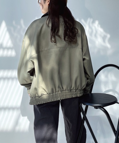 AS KNOW AS plus（アズノゥアズプラス）の「●ダブルポケット ジップファスナーワークブルゾン（ブルゾン・レディース・チャコールグレー/アイボリー/カーキ系・FREE）」の18枚目の写真