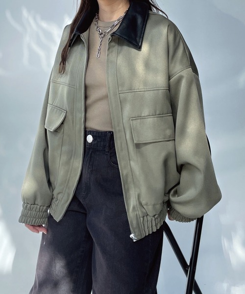 AS KNOW AS plus（アズノゥアズプラス）の「●ダブルポケット ジップファスナーワークブルゾン（ブルゾン・レディース・チャコールグレー/アイボリー/カーキ系・FREE）」の15枚目の写真