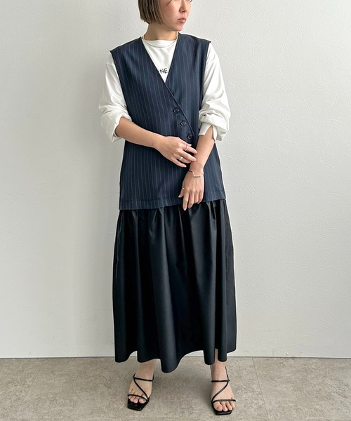 LHELBIE(レルビエ)の「アシメボタンドッキングジャンスカ(ワンピース・レディース・ライトグレー/ネイビー/グレー・M)」の5枚目の写真
