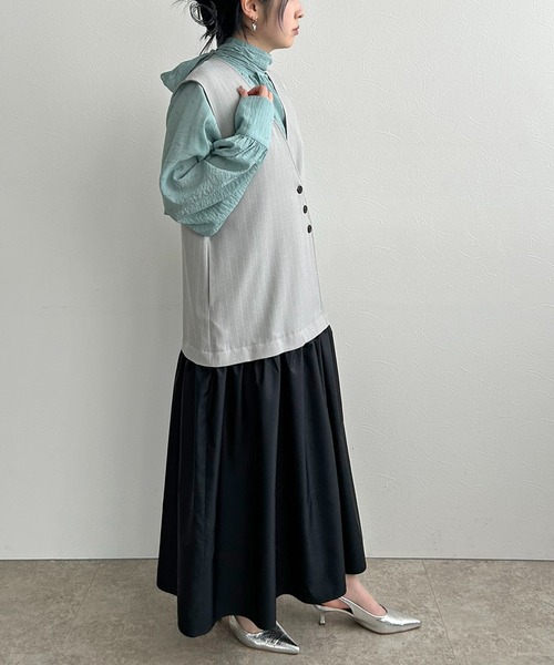 LHELBIE(レルビエ)の「アシメボタンドッキングジャンスカ(ワンピース・レディース・ライトグレー/ネイビー/グレー・M)」の18枚目の写真