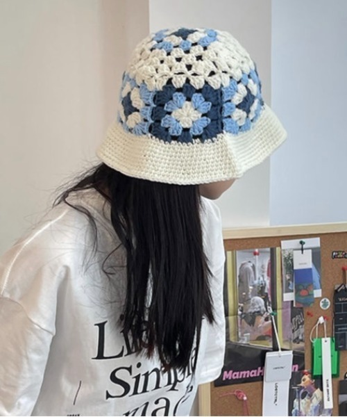 LADY LIKE(レディライク)の「カラフルバケットニット帽(ニットキャップ/ビーニー・レディース・ホワイト/ブルー/ブラウン・F)」の11枚目の写真