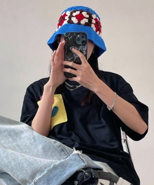 LADY LIKE(レディライク)の「カラフルバケットニット帽(ニットキャップ/ビーニー・レディース・ホワイト/ブルー/ブラウン・F)」の12枚目の写真