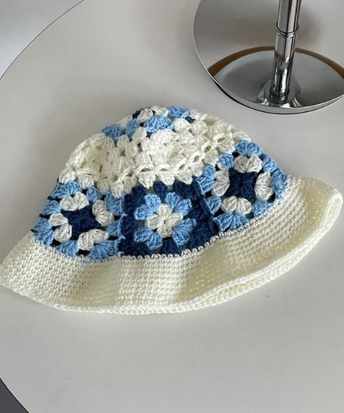 LADY LIKE(レディライク)の「カラフルバケットニット帽(ニットキャップ/ビーニー・レディース・ホワイト/ブルー/ブラウン・F)」の21枚目の写真