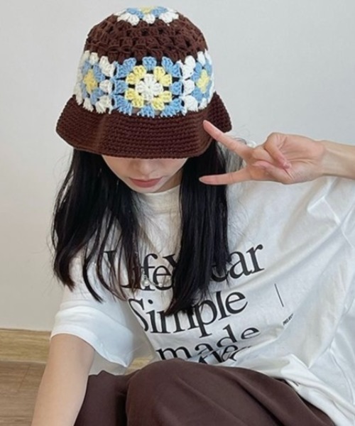 LADY LIKE(レディライク)の「カラフルバケットニット帽(ニットキャップ/ビーニー・レディース・ホワイト/ブルー/ブラウン・F)」の16枚目の写真