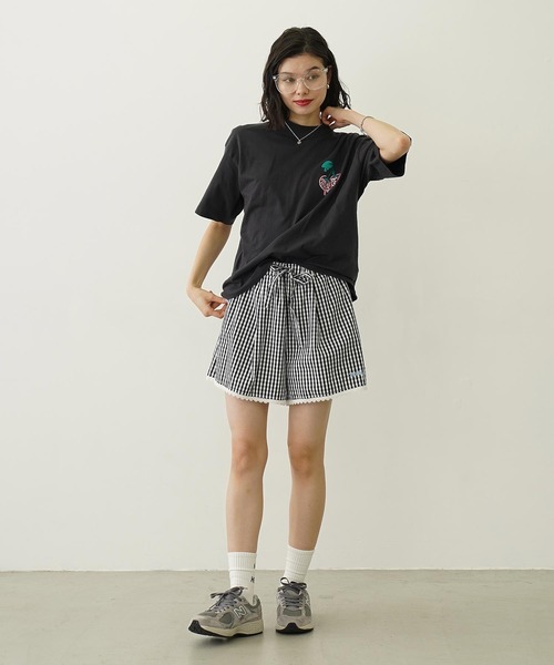 MILKFED.（ミルクフェド）の「GINGHAM MINI SHORTS（その他パンツ・レディース・レッド/ブラック/ライトブルー・S/M）」の11枚目の写真