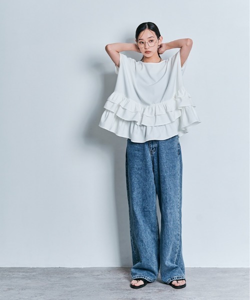 W:Huku(フーク)の「【W:Huku / イージーライトシリーズ】ゆるっと着られて、きれい見え。ハーフスリーブ ティアード フリル トップス(シャツ/ブラウス・レディース・ブラック/オフホワイト/グリーン系その他/チャコール/ブラウン・FREE)」の16枚目の写真