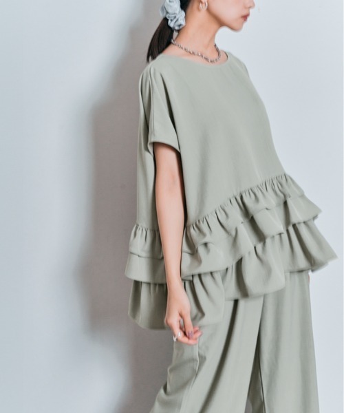 W:Huku(フーク)の「【W:Huku / イージーライトシリーズ】ゆるっと着られて、きれい見え。ハーフスリーブ ティアード フリル トップス(シャツ/ブラウス・レディース・ブラック/オフホワイト/グリーン系その他/チャコール/ブラウン・FREE)」の15枚目の写真