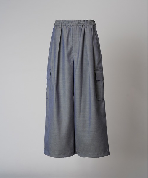 MAISON SPECIAL(メゾンスペシャル)の「《UNISEX》4 Colors Chambray Washable Wool Prime-Wide Cargo Pants/4色シャンブレーウォッシャブルウールプライムワイドカーゴパンツ【MAISON SPECIAL/メゾンスペシャル】(カーゴパンツ・メンズ・チャコールグレー/グレー/ブルー/ブラック/ホワイト/ダークネイビー/ダークブルー・0/1/2)」の18枚目の写真