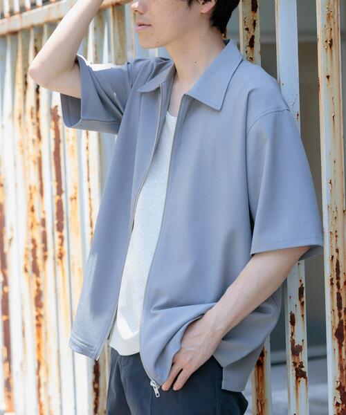 ITEMS URBANRESEARCH（アイテムズ アーバンリサーチ）の「2wayストレッチジップアップ半袖シャツ（シャツ/ブラウス・メンズ・ブラック/グレー/ベージュ/ネイビー/ライトベージュ・MEDIUM/LARGE）」の14枚目の写真