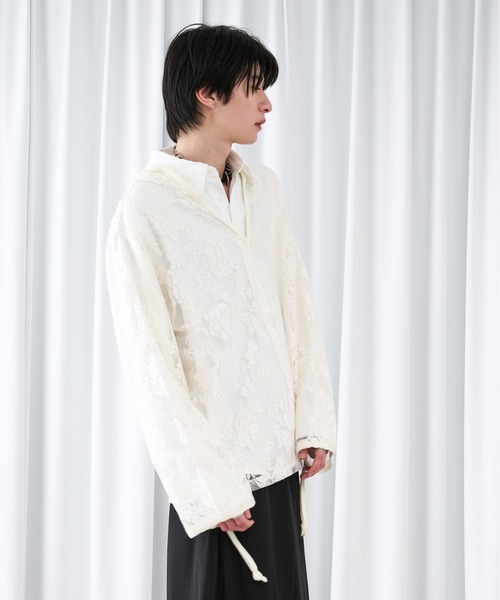 Ellno Loset(エルノロゼット)の「キーネックレースフーディ(パーカー・メンズ・ネイビー/ブラック/オフホワイト・LARGE/MEDIUM/SMALL)」の5枚目の写真