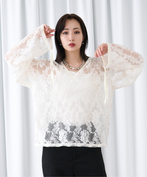 キーネックレースフーディ（パーカー）｜Ellno Loset（エルノロゼット