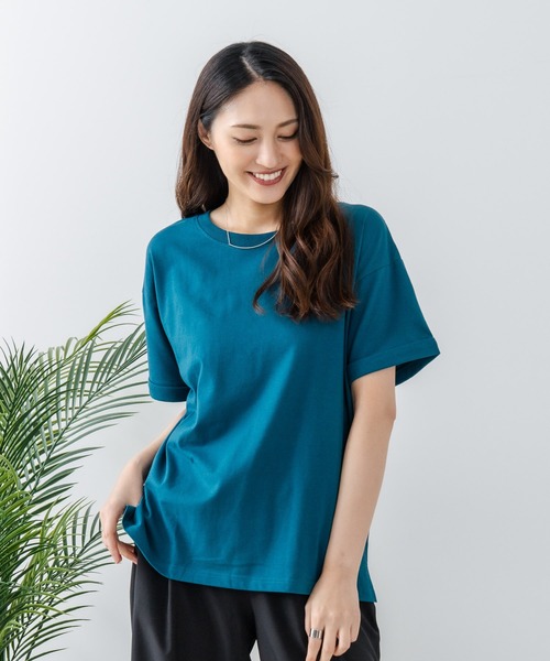 LB/S （エルビーエス）の「【汗染みの目立ちにくいTシャツ ZEROSTAIN/ゼロステイン】ロールカフサイドスリットTEE（Tシャツ/カットソー・レディース・スミクロ/ダークグリーン/ブラック/ホワイト・LARGE/MEDIUM）」の4枚目の写真