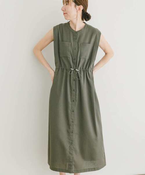 ITEMS URBANRESEARCH（アイテムズ アーバンリサーチ）の「ウエストドロストノースリワンピース（ワンピース・レディース・グリーン/ネイビー/ライトブラウン・FREE）」の15枚目の写真