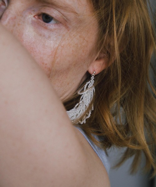 URBAN RESEARCH（アーバンリサーチ）の「decor『デコール』　Fringe 1P Pierce（ピアス（両耳用）・レディース・クリア・-）」の5枚目の写真