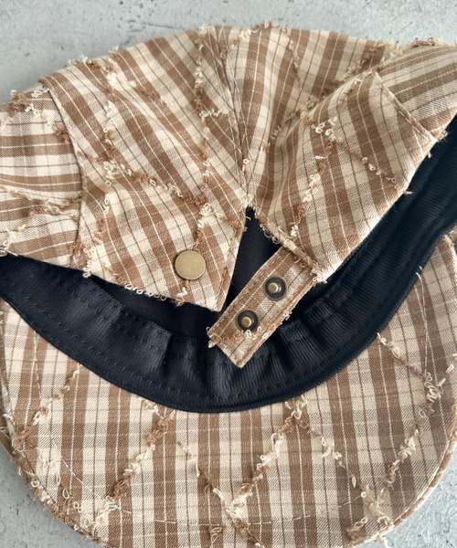 SOLLON.(ソルロン)の「チェック柄フリンジハンチング帽(ハンチング/ベレー帽・レディース・ネイビー/ベージュ/ブラウン・FREE)」の18枚目の写真