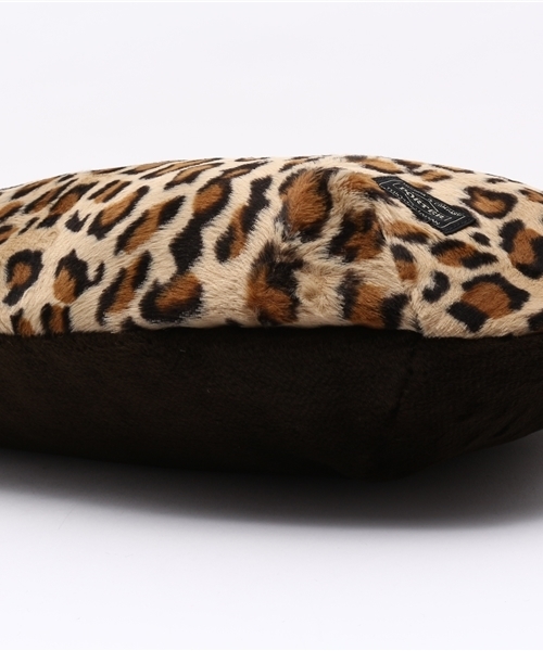 HEAD PORTER（ヘッドポーター）の「MOMBASA/SHOULDER BAG（ショルダーバッグ・メンズ・レオパード/その他1・FREE）」の5枚目の写真