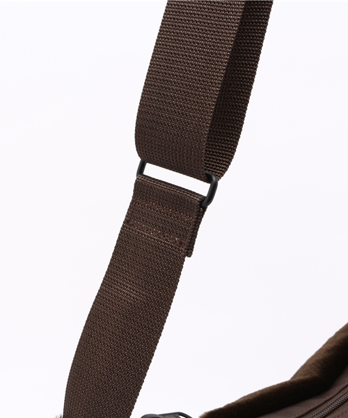 HEAD PORTER（ヘッドポーター）の「MOMBASA/SHOULDER BAG（ショルダーバッグ・メンズ・レオパード/その他1・FREE）」の7枚目の写真